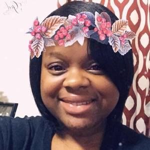 Meet your Posher, Antonia